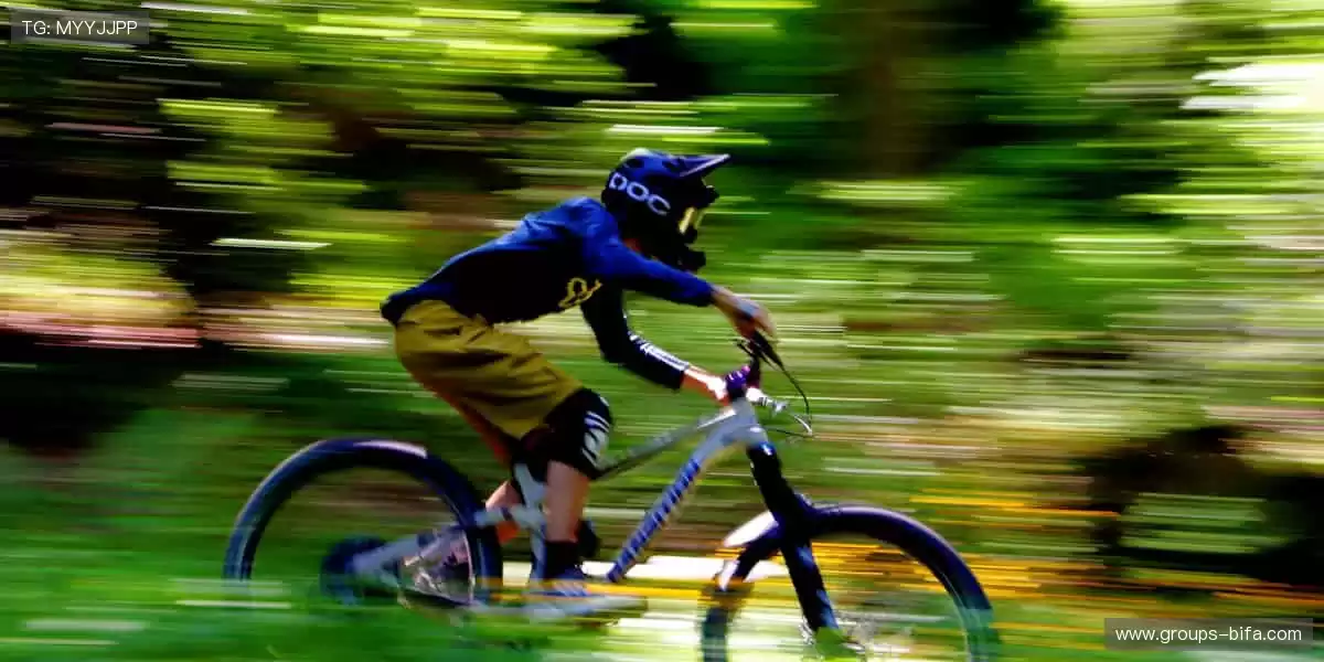 「全球赛事同步直播,超清画质 + 实时解说,让你身临其境!📺一键开启,激情无限!」